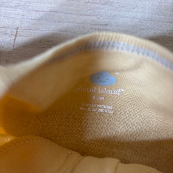 Cloud Island NWOT 3-Pack Baby Sleepers Yellow, Yellow, Gray Size 0-3 Months - Picture 7 of 13